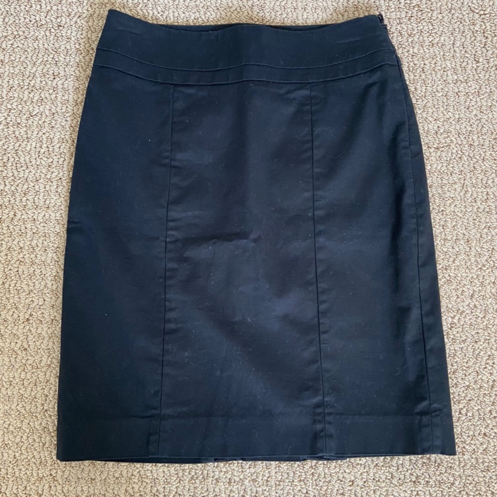 Black long skirt